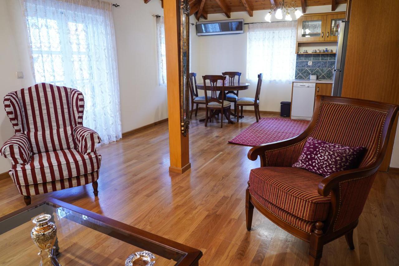 99 Dream Vacation Home نافبليو المظهر الخارجي الصورة